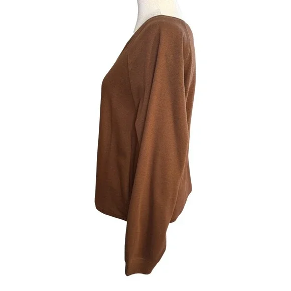Listicle Brown V Neck Long Sleeve Sweater Top Women's Size Large NWT - Picture 2 of 8